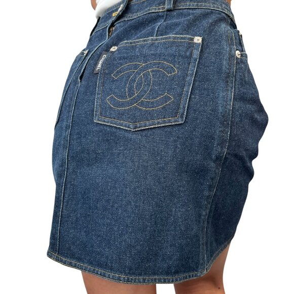 CHANEL Vintage 96P CC Mark Logo Denim Skirt #36 Dark Blue Yellow Cotton [106356] - Picture 4 of 13